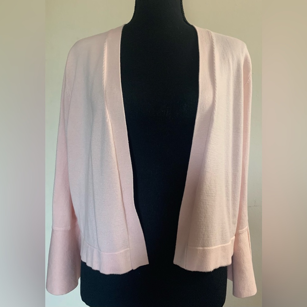 Women’s Tommy Hilfiger cardigan with flare sleeves, pink. Size large.